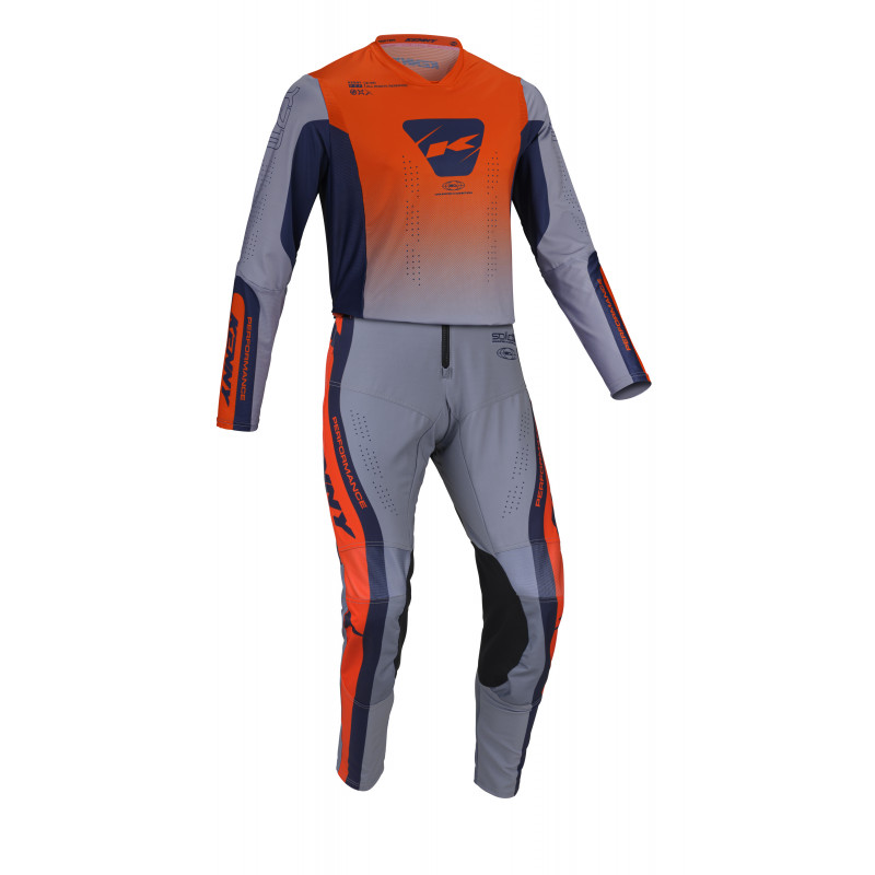 PERFORMANCE ORANGE KID PANTS