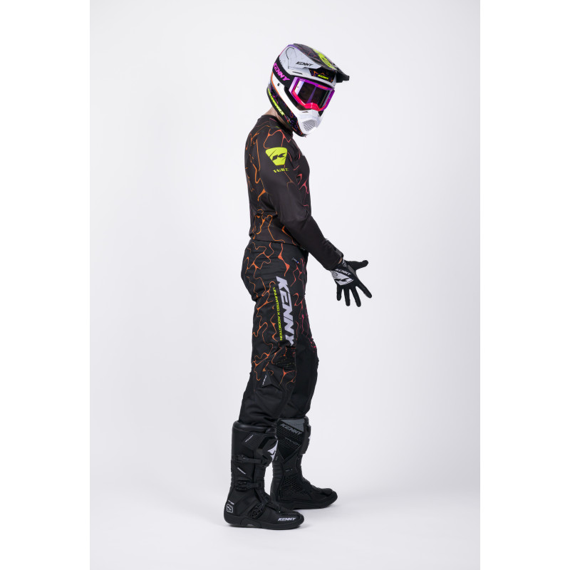 PERFORMANCE WAVE BLACK