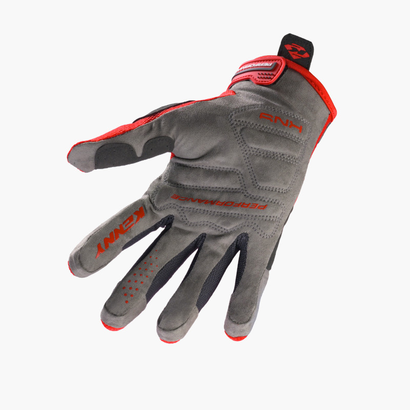 PERFORMANCE RED GLOVES