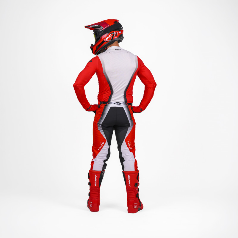 PEFORMANCE SOLID RED