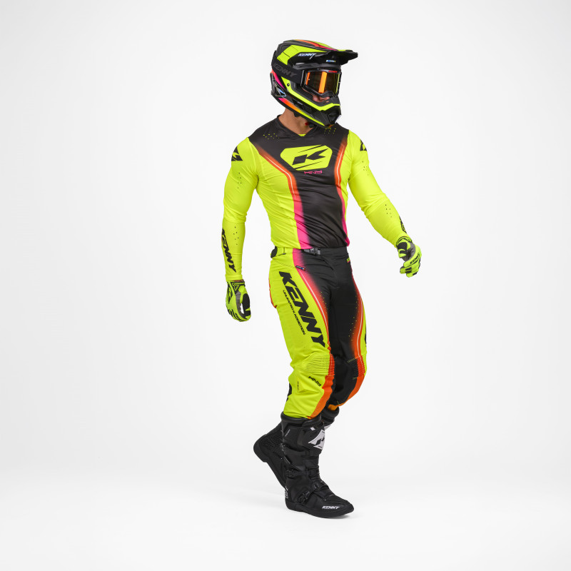 PERFORMANCE SOLID NEON YELLOW