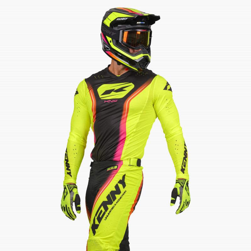 PERFORMANCE SOLID NEON YELLOW