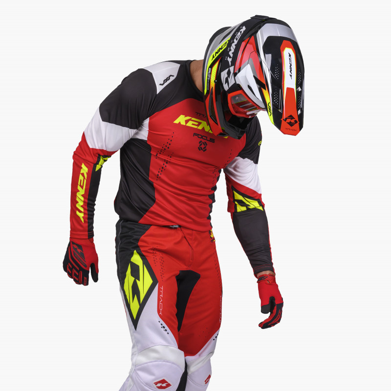 TRACK FOCUS RED NEON