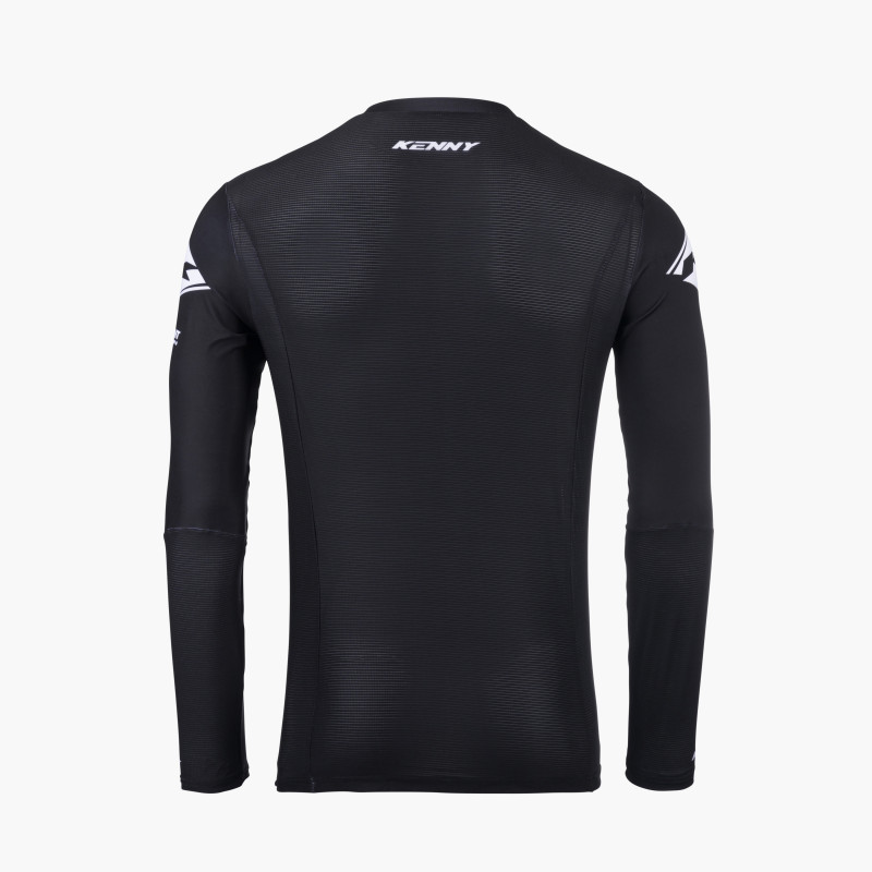 PERFORMANCE SOLID BLACK