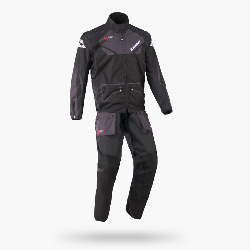 ADVENTURE BLACK JACKET